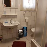 Ivana Kat Lägenhet *